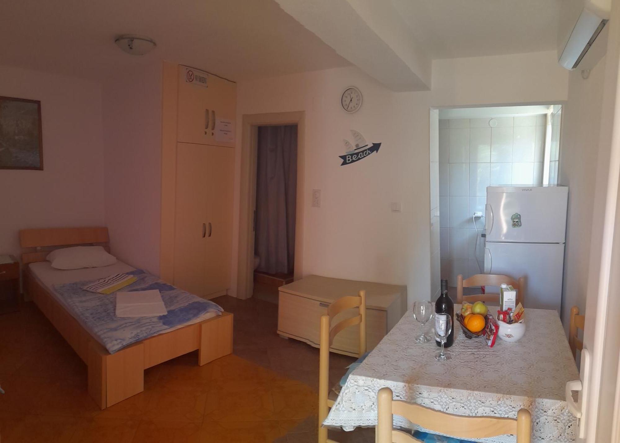Apartments Kovacevic Petrovac Pokoj fotografie